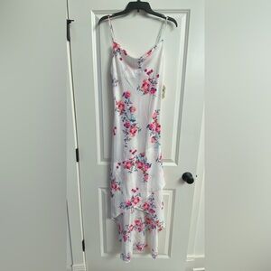 Altar’d State Carlie floral white slip on dress high low size M NWT